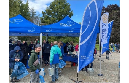 Le Rotary a participé à l'opération River Clean Up ce samedi 17 septembre à Liège sur les bords de la Meuse et de l'Ourthe!